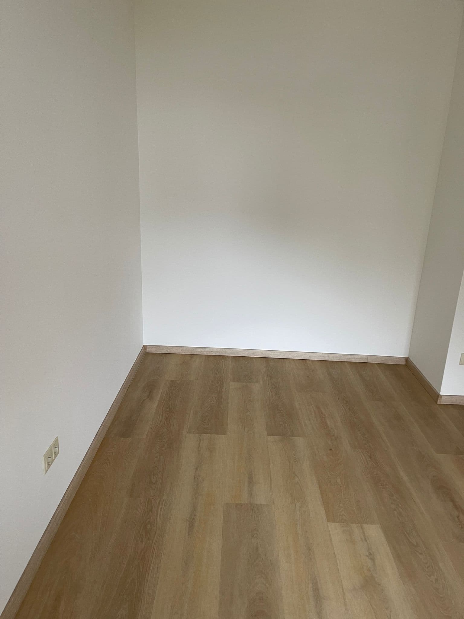 Streich- und Tapezierarbeiten